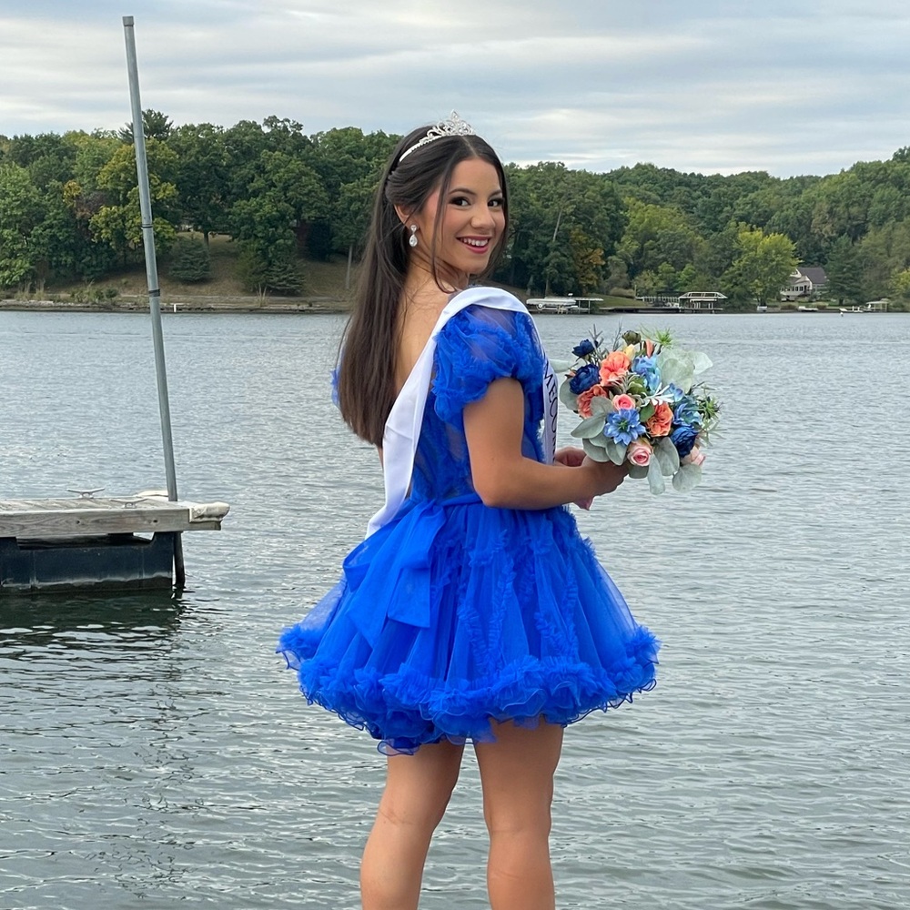Sherri Hill Homecoming dress